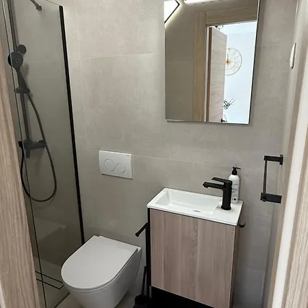 Apartment Petar - Parking And Seaview