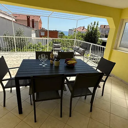 Petar - Parking And Seaview Apartamento *