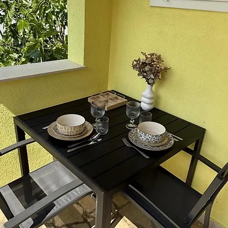 Apartamento Petar - Parking And Seaview