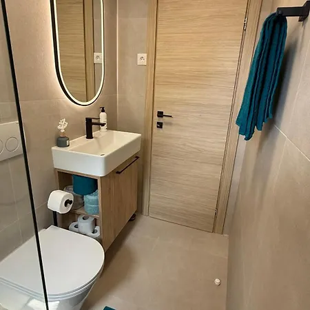 Petar - Parking And Seaview Apartamento *