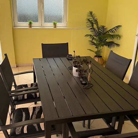 Apartamento Petar - Parking And Seaview