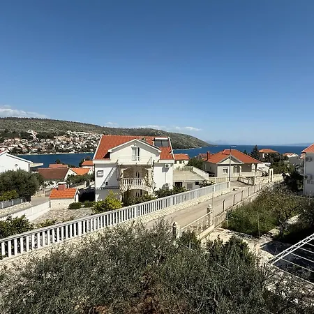 Apartament Petar - Parking And Seaview