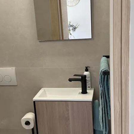 Apartament Petar - Parking And Seaview Trogir